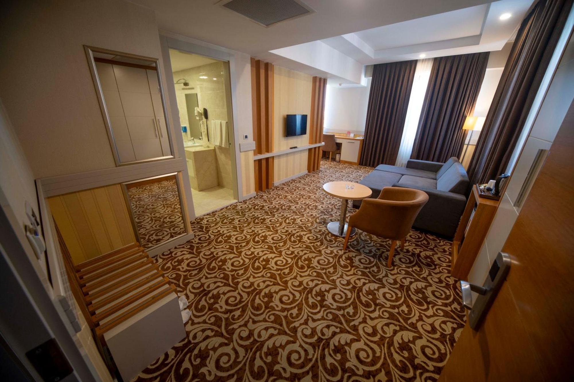 Grand Itimat Hotel Denizli  Ngoại thất bức ảnh