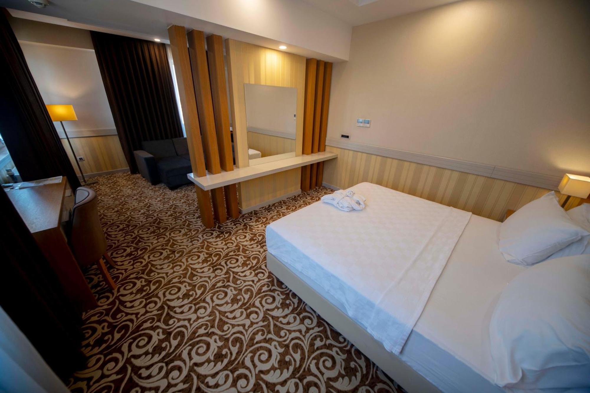 Grand Itimat Hotel Denizli  Ngoại thất bức ảnh